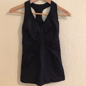 lululemon black athletic tank top
